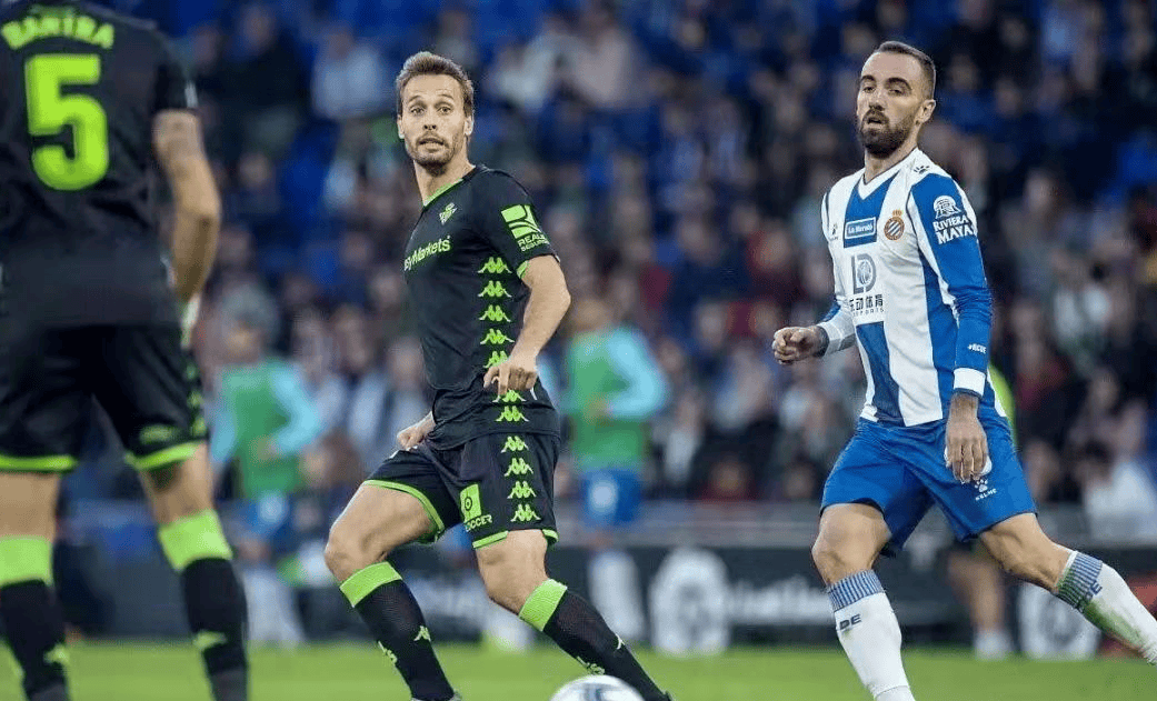 摩纳哥击败斯特拉斯堡，取得三分