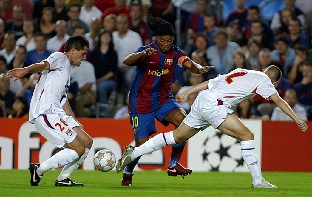 巴塞罗那的连胜纪录被巴伦西亚队中断