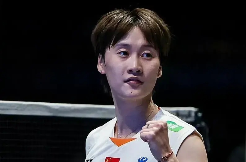 包含希洪竞技客场逆转,取得重要胜利的词条 包含希洪竞技客场逆转,取得重要胜利的词条