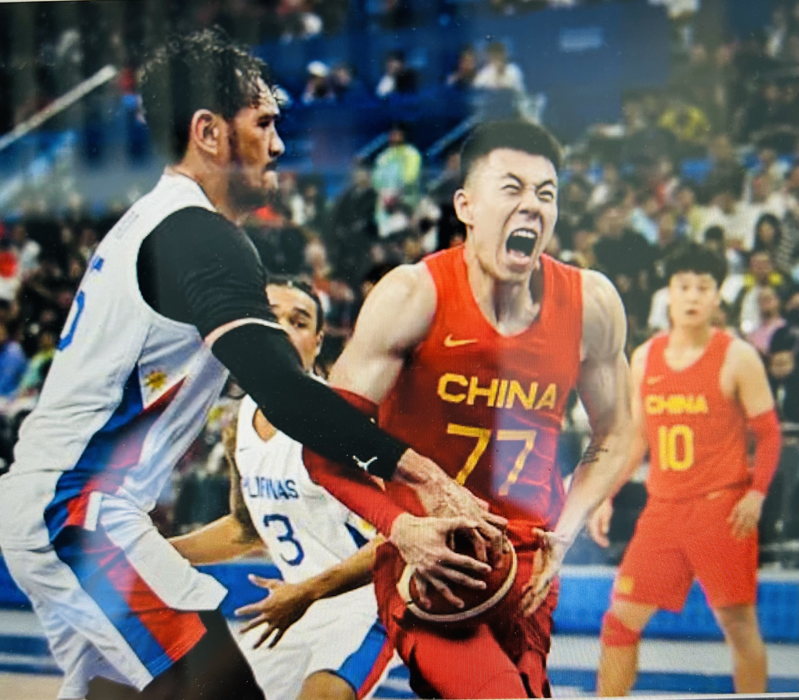 激烈对抗即将上演：各队备战下一场比赛的简单介绍