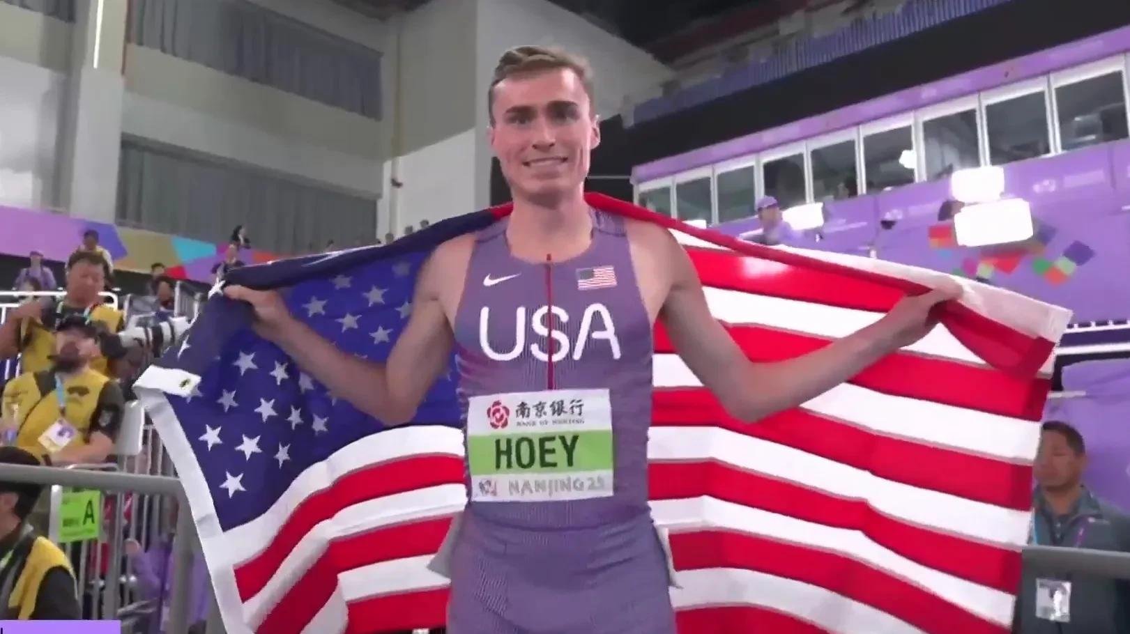 美国选手创造历史，登顶领奖台