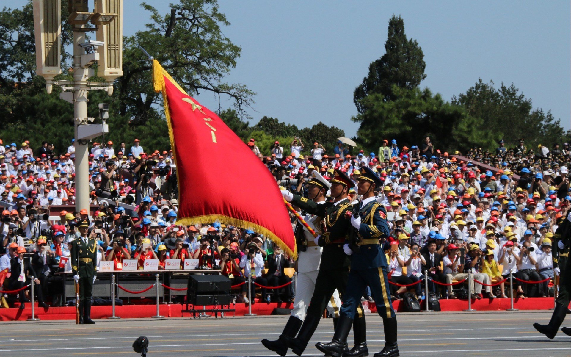 布克节奏掌控致胜,老鹰全面压制勇士显威